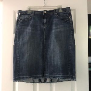 Denim skirt